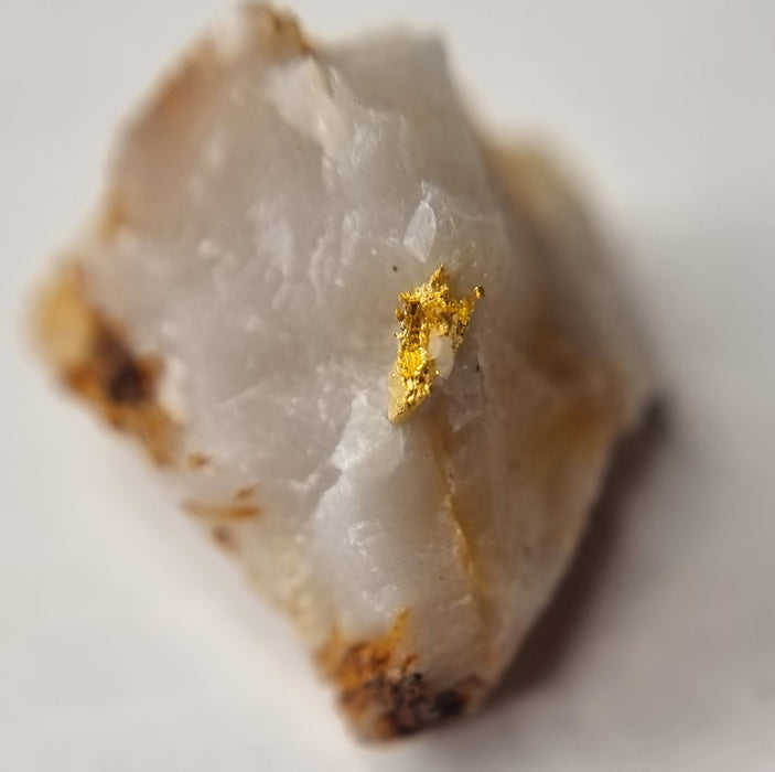 Gold in quartz - Berringa Victoria Australia 25200