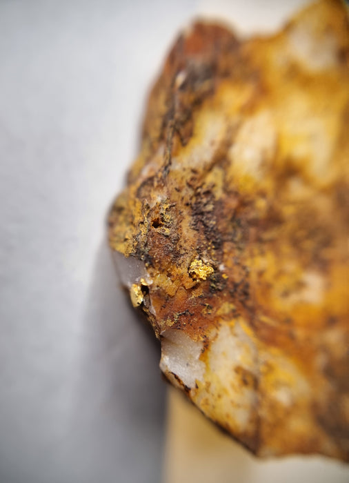 Gold in quartz,  Berringa Victoria Australia   25185