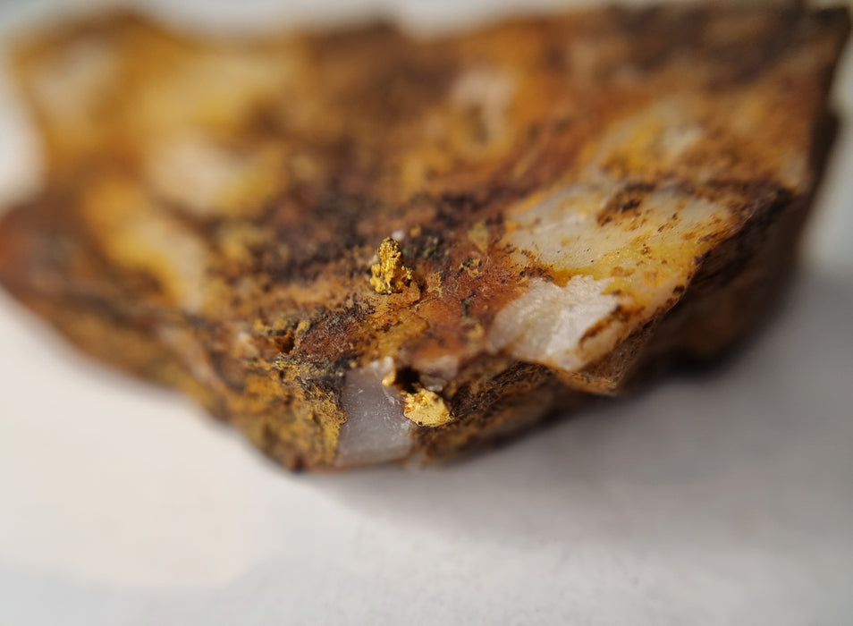 Gold in quartz,  Berringa Victoria Australia   25185