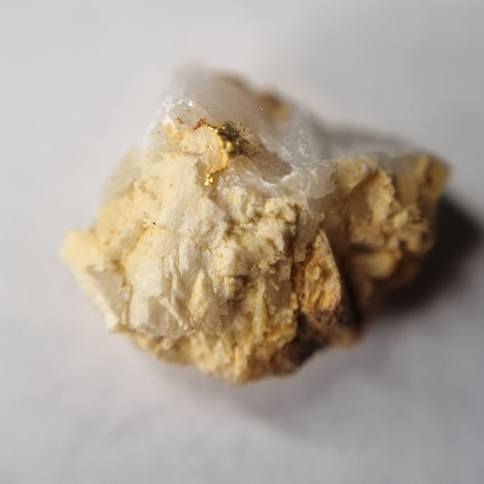 Gold Quartz and Carbonate Minerals - Berringa Victoria. 25186