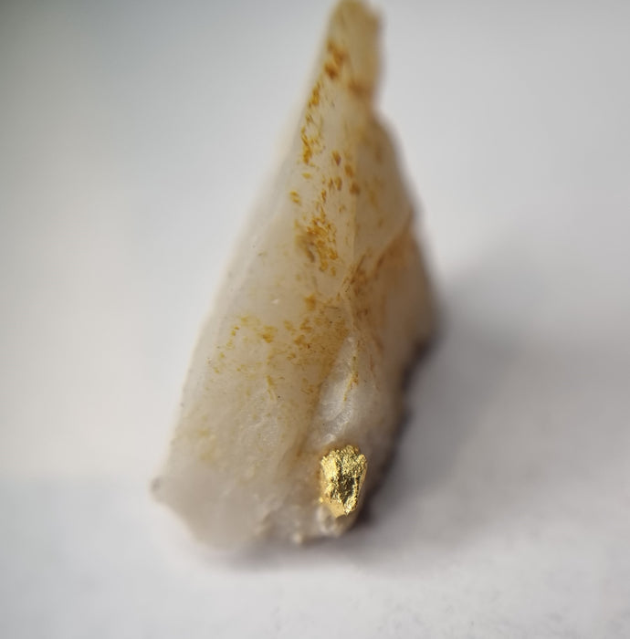 Gold crystal in Quartz Berringa Victoria Australia 25190