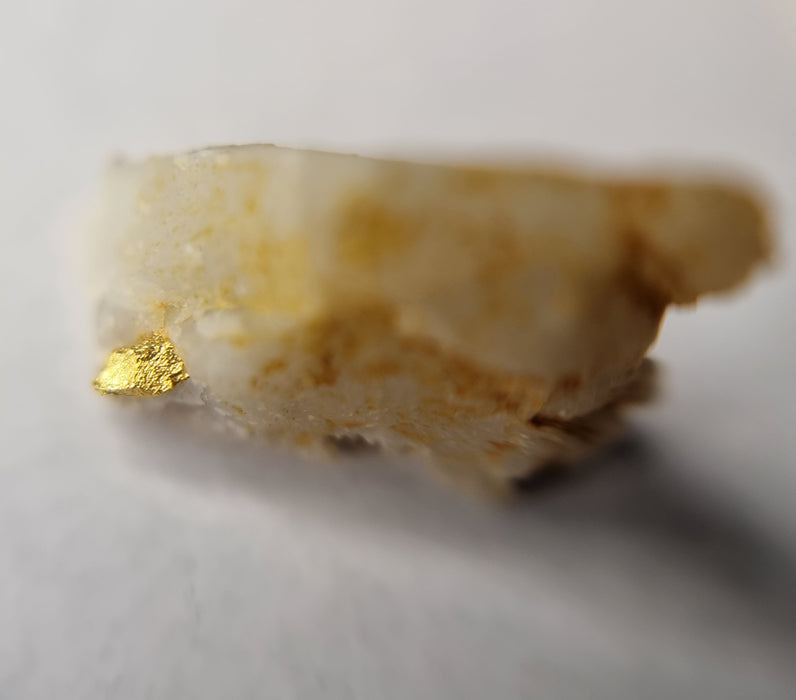 Gold crystal in Quartz Berringa Victoria Australia 25190