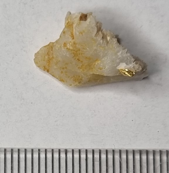 Gold crystal in Quartz Berringa Victoria Australia 25190