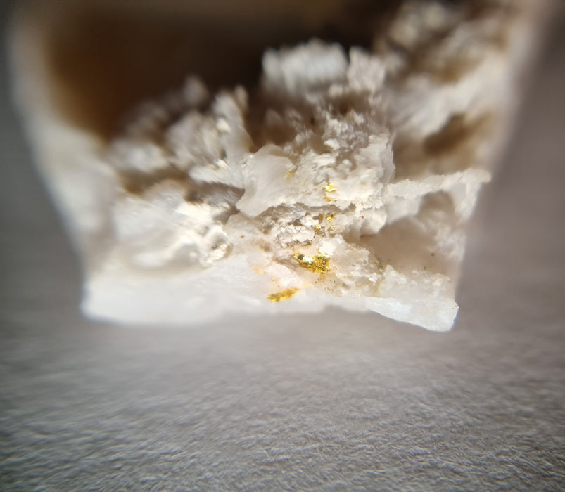 Gold in quartz - Berringa Victoria Australia   25195