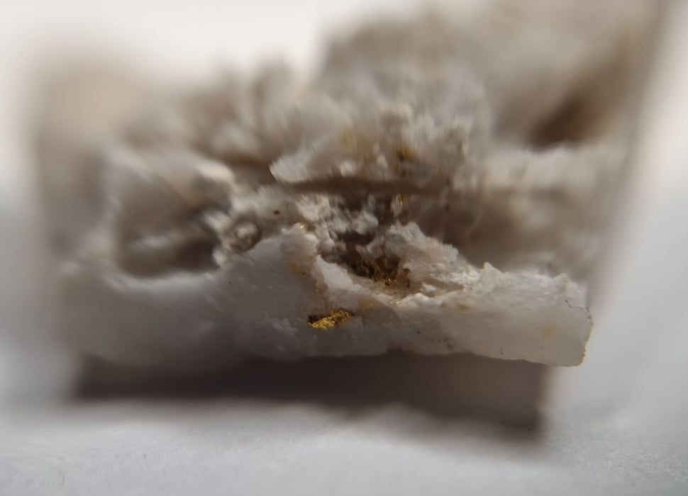 Gold in quartz - Berringa Victoria Australia   25195