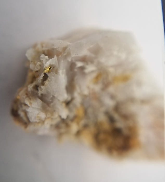 Gold in quartz - Berringa Victoria Australia   25196