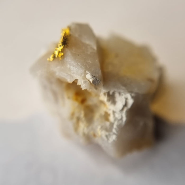Gold in quartz - Berringa Victoria Australia   25198