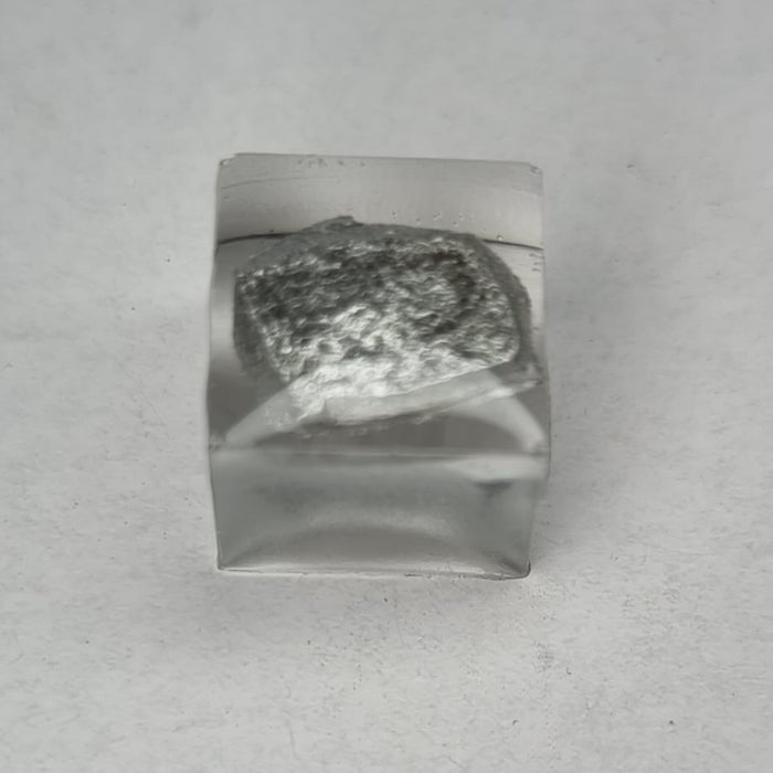 Cadmium Mini Cube
