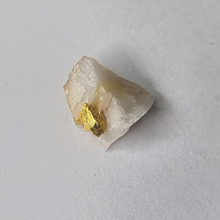 Gold in quartz - Berringa Victoria Australia   25204