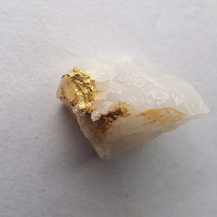 Gold in quartz - Berringa Victoria Australia  (25206)