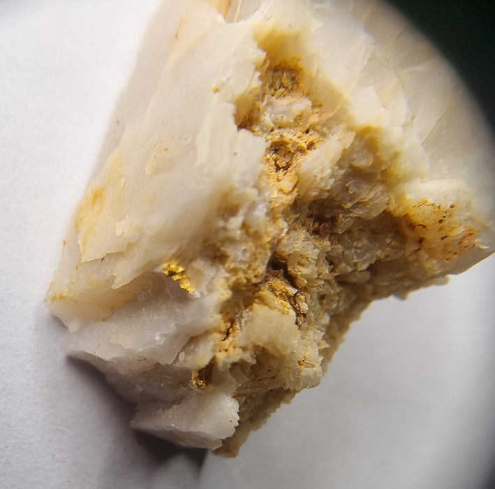 Gold in quartz - Berringa Victoria Australia (25207)